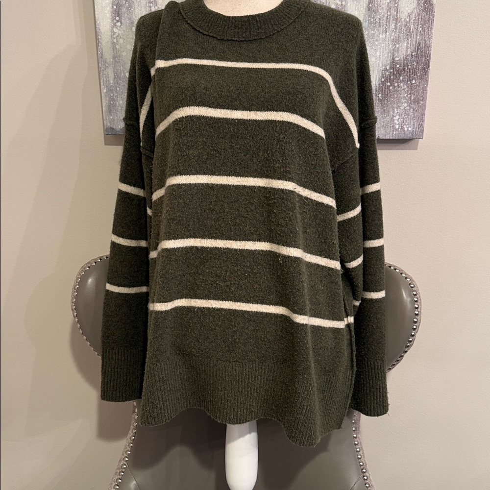 Aerie oversized Cozy Hunter Green Striped Women's Sweater